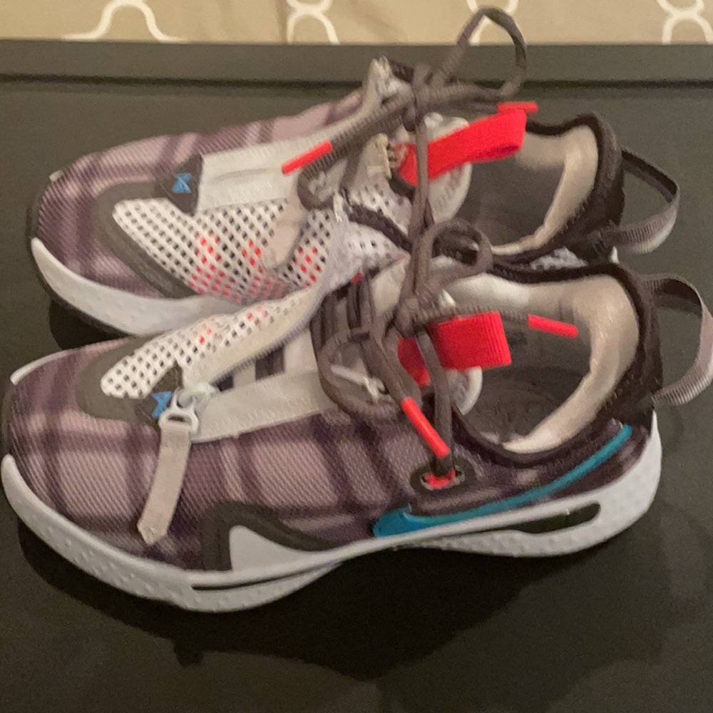 Paul George - Picture 3 of 3